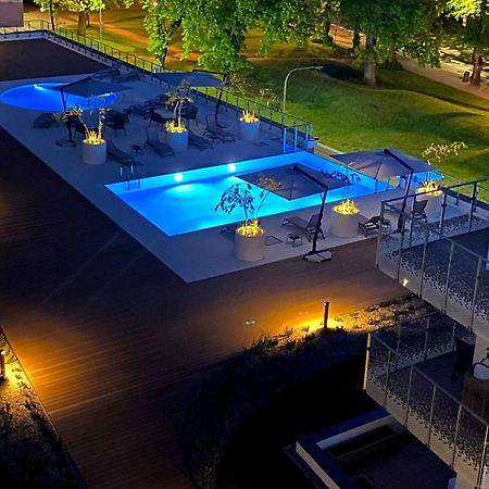 Apartamenty Navigator- Nadmorskie Tarasy Port Kołobrzeg Eksteriør bilde
